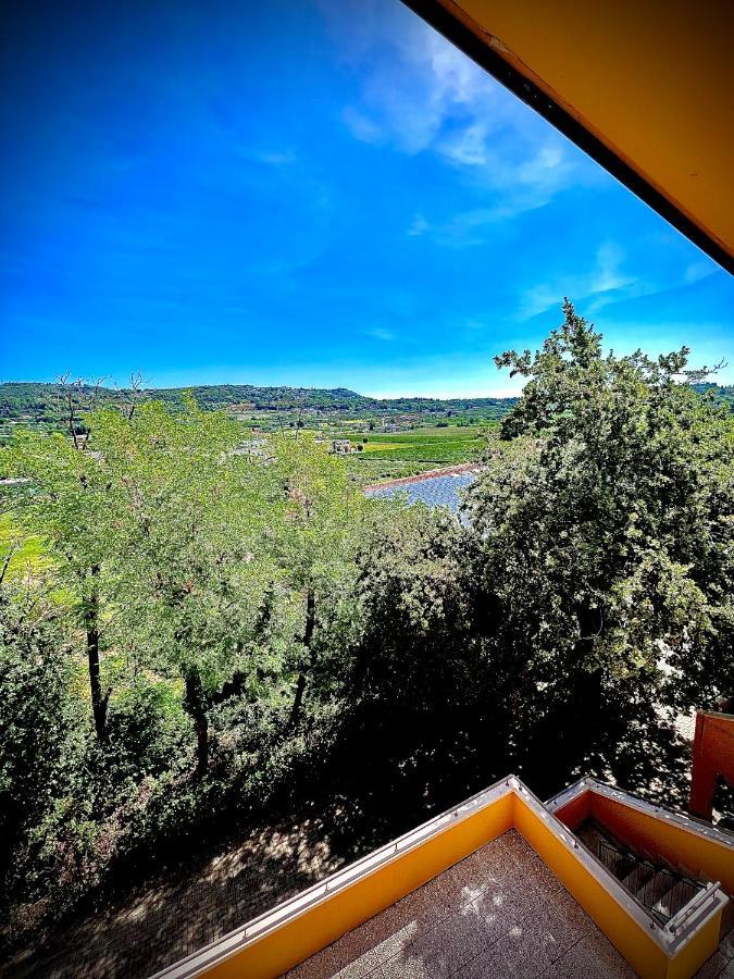Welcome Traveller Corte Costabella Apartments Bardolino Luaran gambar